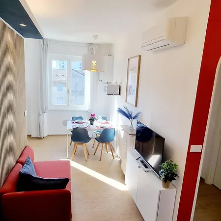 Bovisa Elegance And Comfort Near The Center Apartament Mediolan