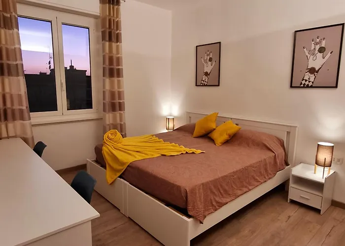 Apartment Bovisa Elegance And Comfort Near The Center Milan